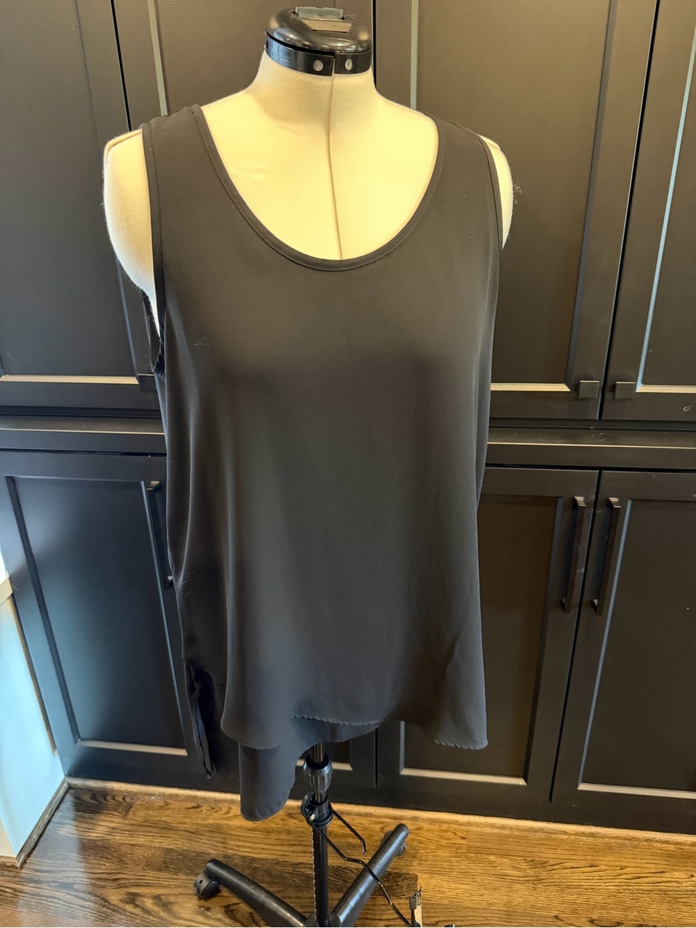Women’s long tank top style top